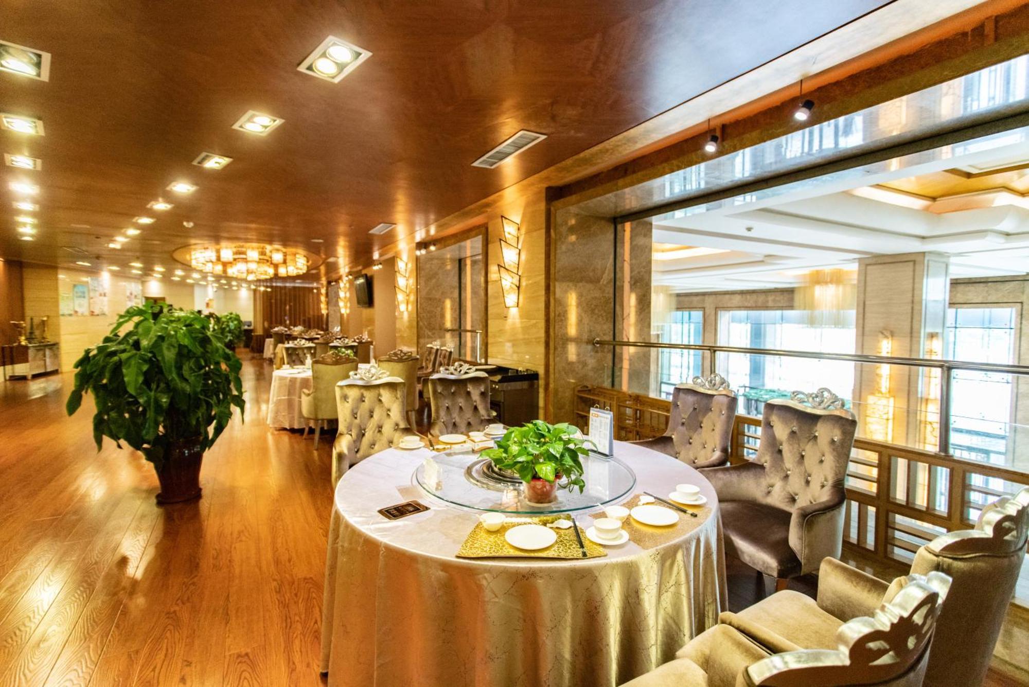 Header Baotou Hotel מראה חיצוני תמונה