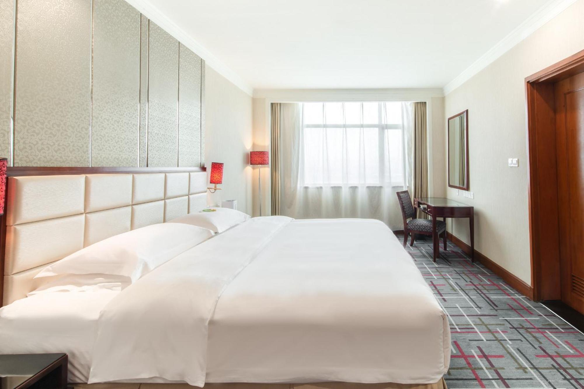 Header Baotou Hotel מראה חיצוני תמונה